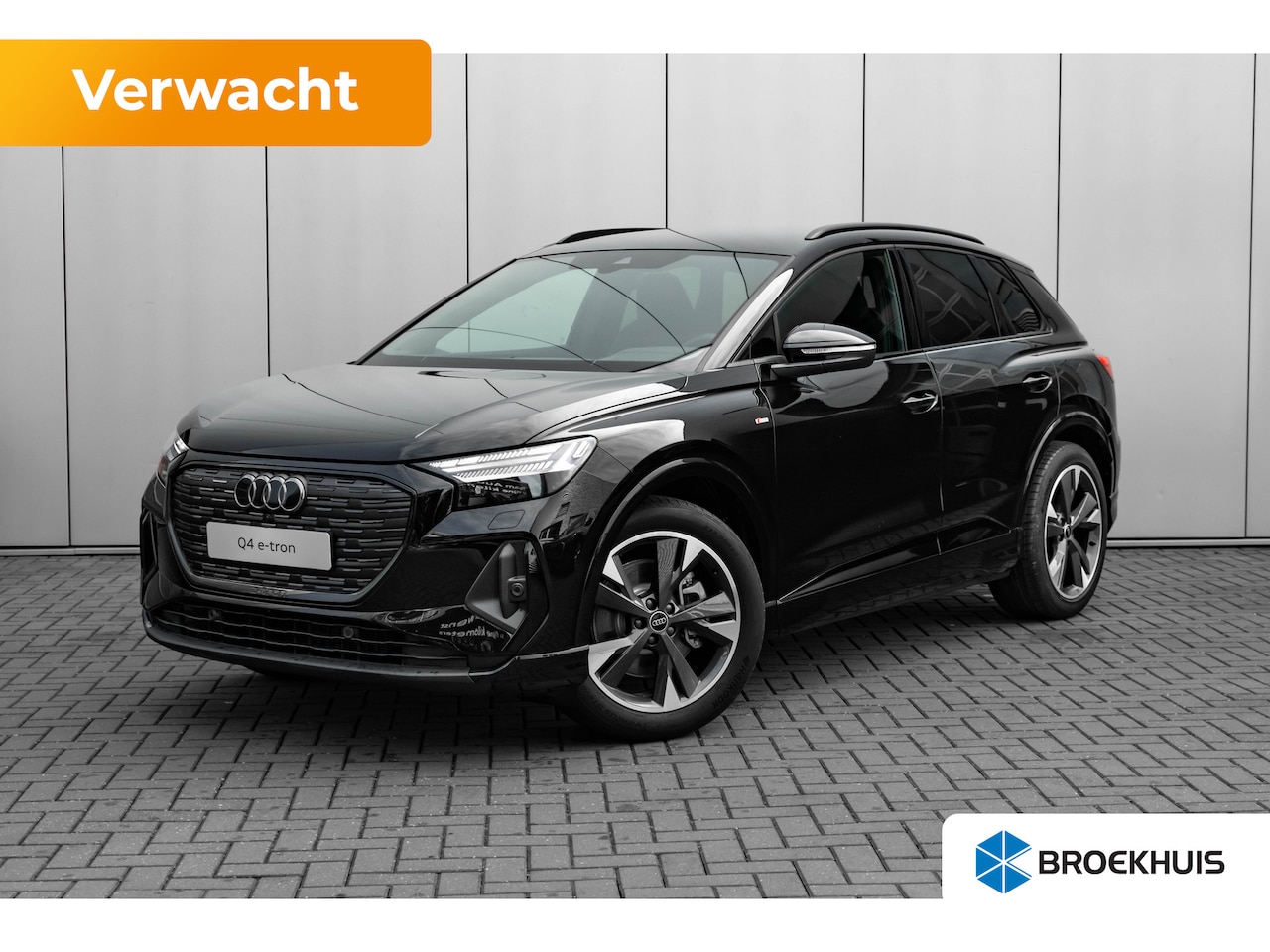 Audi Q4 e-tron - S edition Competition | Achterklep, automatisch bedienbaar | Achteruitrijcamera | Adaptive - AutoWereld.nl