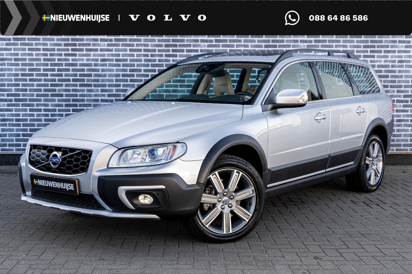 Volvo XC70 - D4 FWD Inscription Edition | Unieke Auto - Dealer Onderhouden | Navigatie | Schuif-/Kantel - AutoWereld.nl