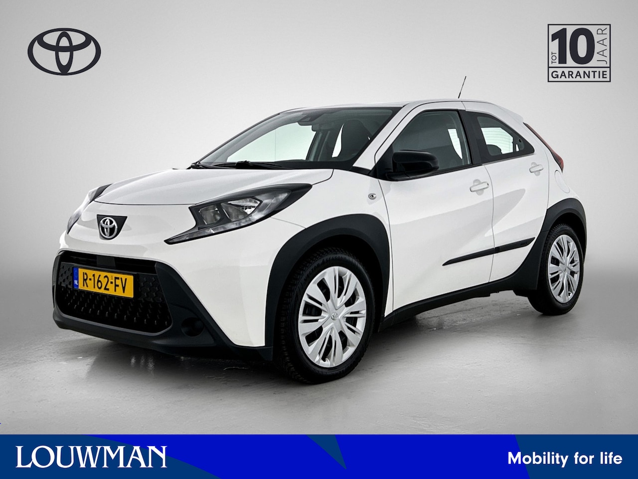 Toyota Aygo X - 1.0 VVT-i MT play 1.0 VVT-i MT Play - AutoWereld.nl