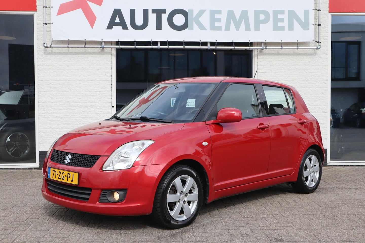 Suzuki Swift - 1.3 SHOGUN AIRCO|TREKHAAK|INCL NIEUWE APK - AutoWereld.nl