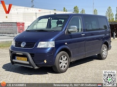 Volkswagen Transporter - 2.5 TDI 300 Dubbel Cabine | € 4.950, - MARGE | Automaat | Airco | Navi | PDC | Trekhaak |
