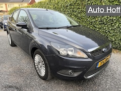 Ford Focus - 1.8 Limited | Navi | Autom. Airco | Cruise Control | LMV | Keyless | Trekhaak | APK tot 06
