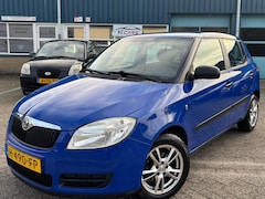Skoda Fabia - 1.2 Plus | Nieuwe APK | Airco | EL Ramen |LM Velgen | 4 X Nieuwe Banden |