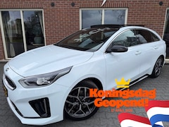 Kia Pro cee'd - ProCeed 1.0 T-GDI GT-Line PANODAK / SCHUIF.KANTELDAK / STOEL&STUUR VERW