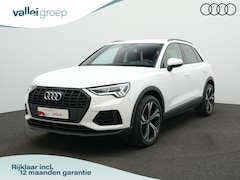 Audi Q3 - 45 TFSI e 245 pk S-Line | Trekhaak | Achteruitrijcamera | Stoelverwarming | Elektrische ac