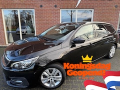 Peugeot 308 SW - 1.2 PureT.Blue L. Ex PANO / CAMERA / D-RIEM V.V. / 6 BAK / LED /