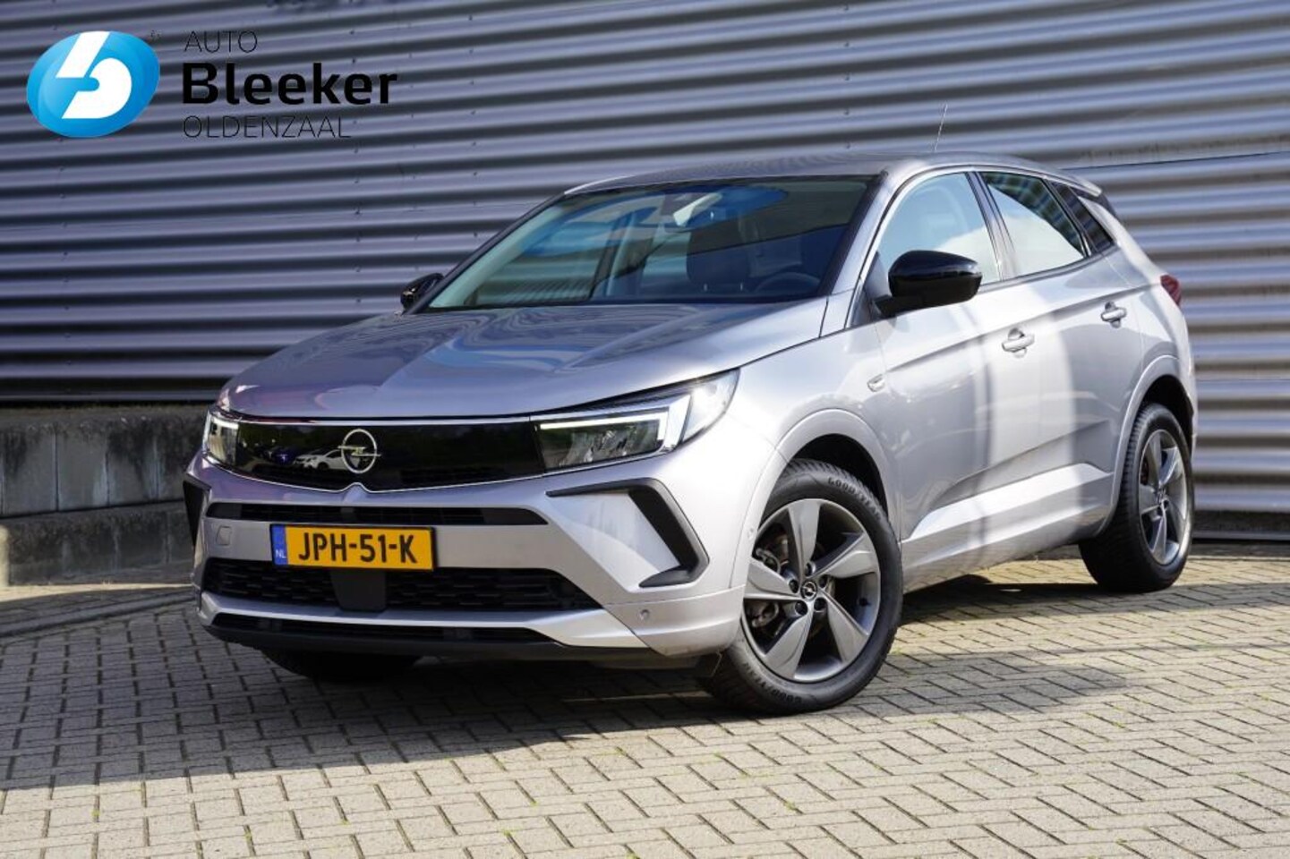 Opel Grandland - 1.2T 130PK Edition ECC Cruise Carplay PDC - AutoWereld.nl
