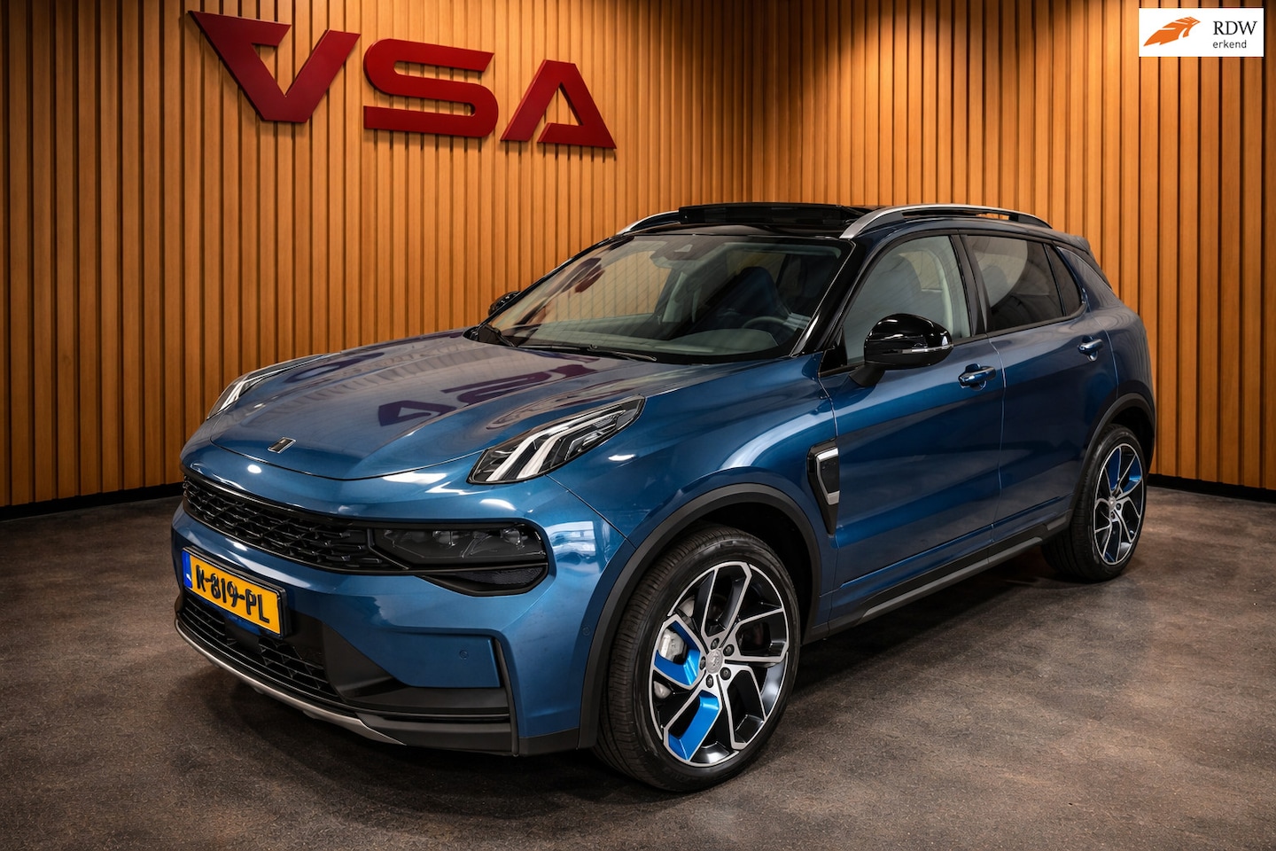 Lynk & Co 01 - 1.5|360 camera|NAP|Panorama|BTW|Full-opties|Huisgarantie|Plug-in Hybrid - AutoWereld.nl