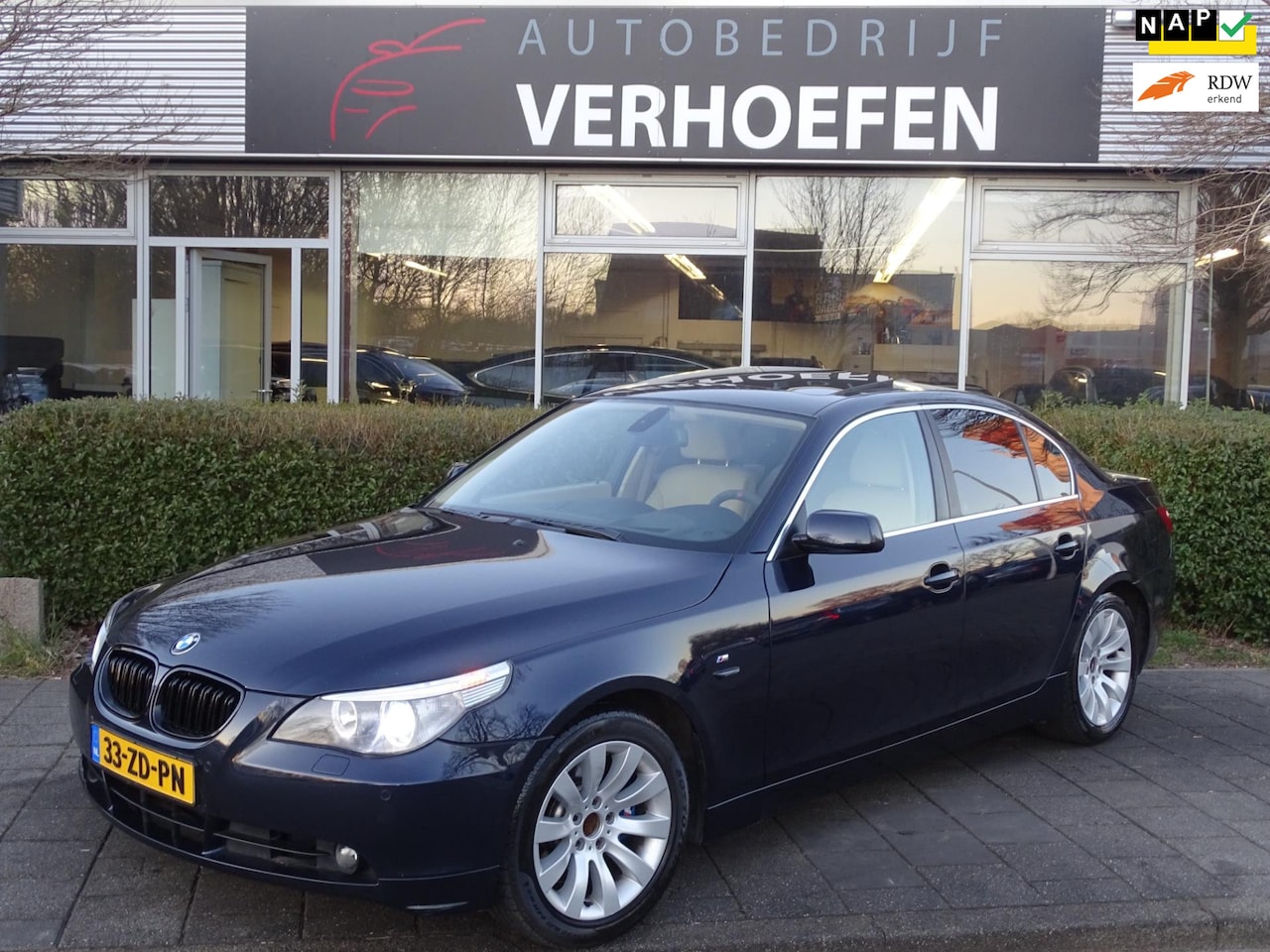 BMW 5-serie - 540i High Executive - AUTOMAAT - PANORAMADAK - STOEL VERW ! - AutoWereld.nl
