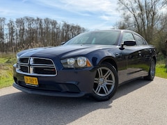 Dodge Charger - 3.6L VVT / Automaat / Climate Control / Cruise Control / 18"LM velgen / PDC achter