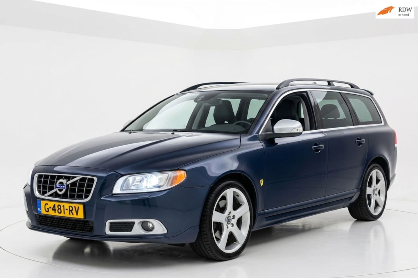 Volvo V70 - 2.5FT AUTOMAAT CLIMA POLESTAR ENGINEERD R DESIGN! - AutoWereld.nl