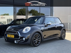 MINI Cooper S - 2.0 Chili Pano | Stoelverwarming | Navi Professional | Leder | Dealer Onderhouden