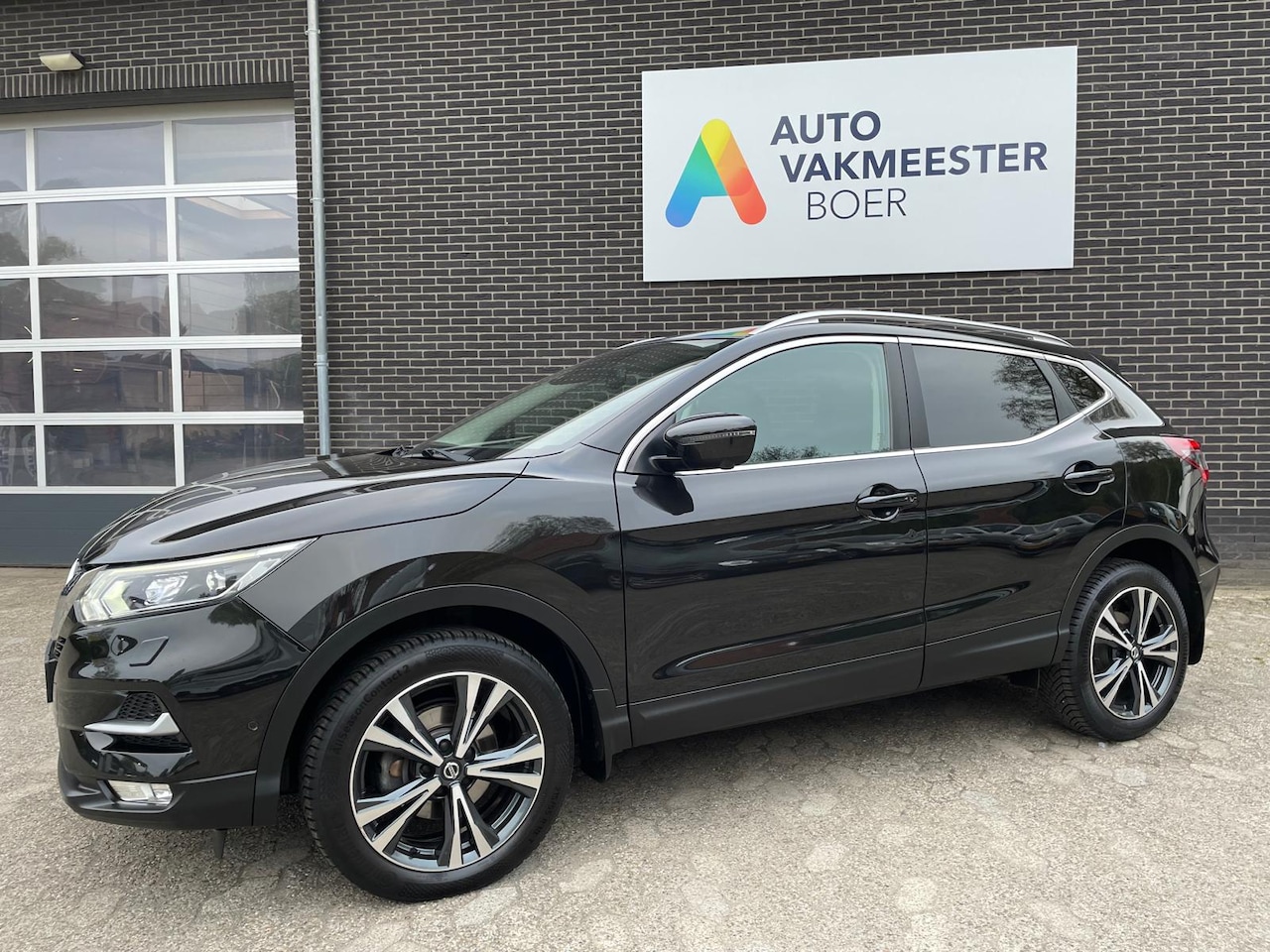 Nissan Qashqai - 1.3 DIG-T 140PK N-Motion / Trekhaak - AutoWereld.nl