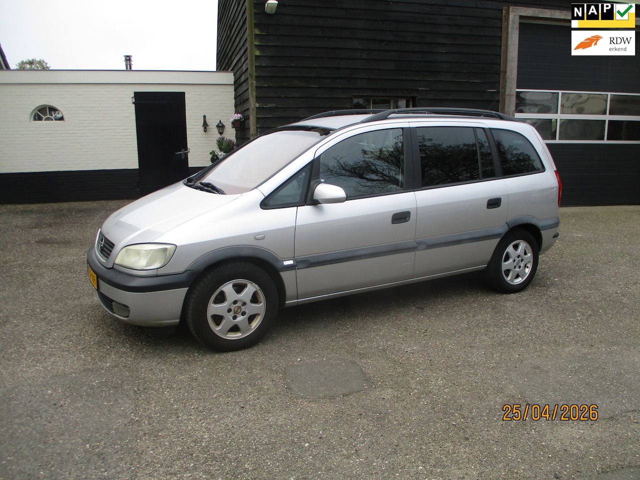 Opel Zafira - 1.8-16V 7 Persoons. UNIEK: van 1e. EIG. - AutoWereld.nl