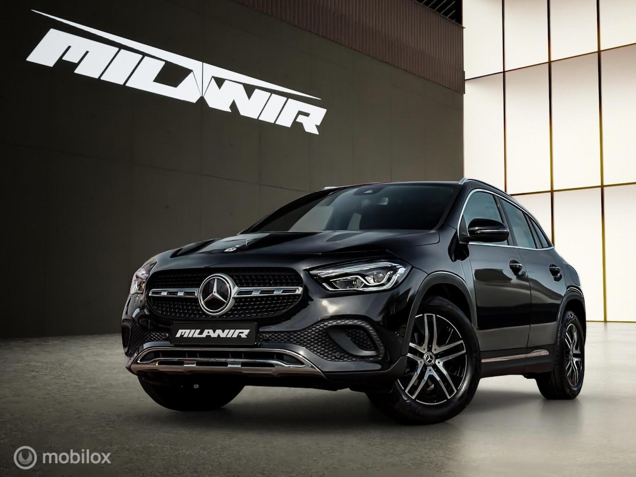 Mercedes-Benz GLA-Klasse - 180 Luxury Line |Sfeer |Leder |Camera - AutoWereld.nl