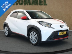 Toyota Aygo X - 1.0 VVT-i MT Play - ORIGINEEL NEDERLANDSE AUTO - UNIEKE EXTERIEUR EN INTERIEUR ACCENTEN