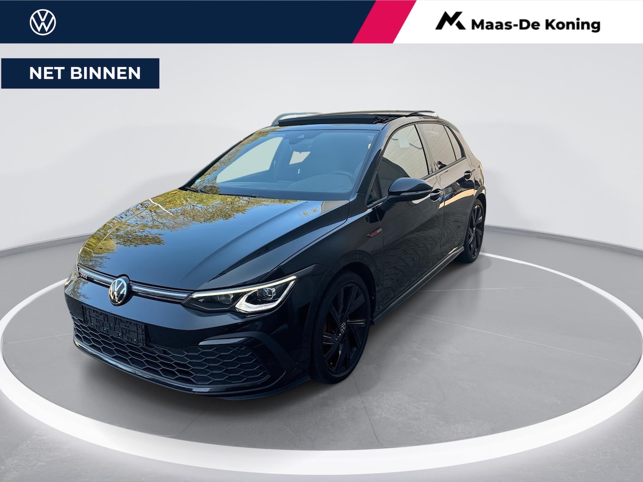 Volkswagen Golf - 2.0 TSI 245pk DSG GTI · Panoramadak · Camera · Sfeerverlichting · Apple/Android Car Play · - AutoWereld.nl