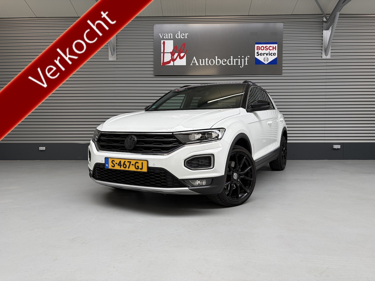 Volkswagen T-Roc - 1.5 TSI SPORT/KEY-LESS/DODE HOEK/CARPLAY/CAM/DIGI CP/ENZ - AutoWereld.nl