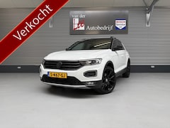 Volkswagen T-Roc - 1.5 TSI SPORT/KEY-LESS/DODE HOEK/CARPLAY/CAM/DIGI CP/ENZ