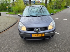 Renault Scénic - 2.0-16V Privilège Luxe