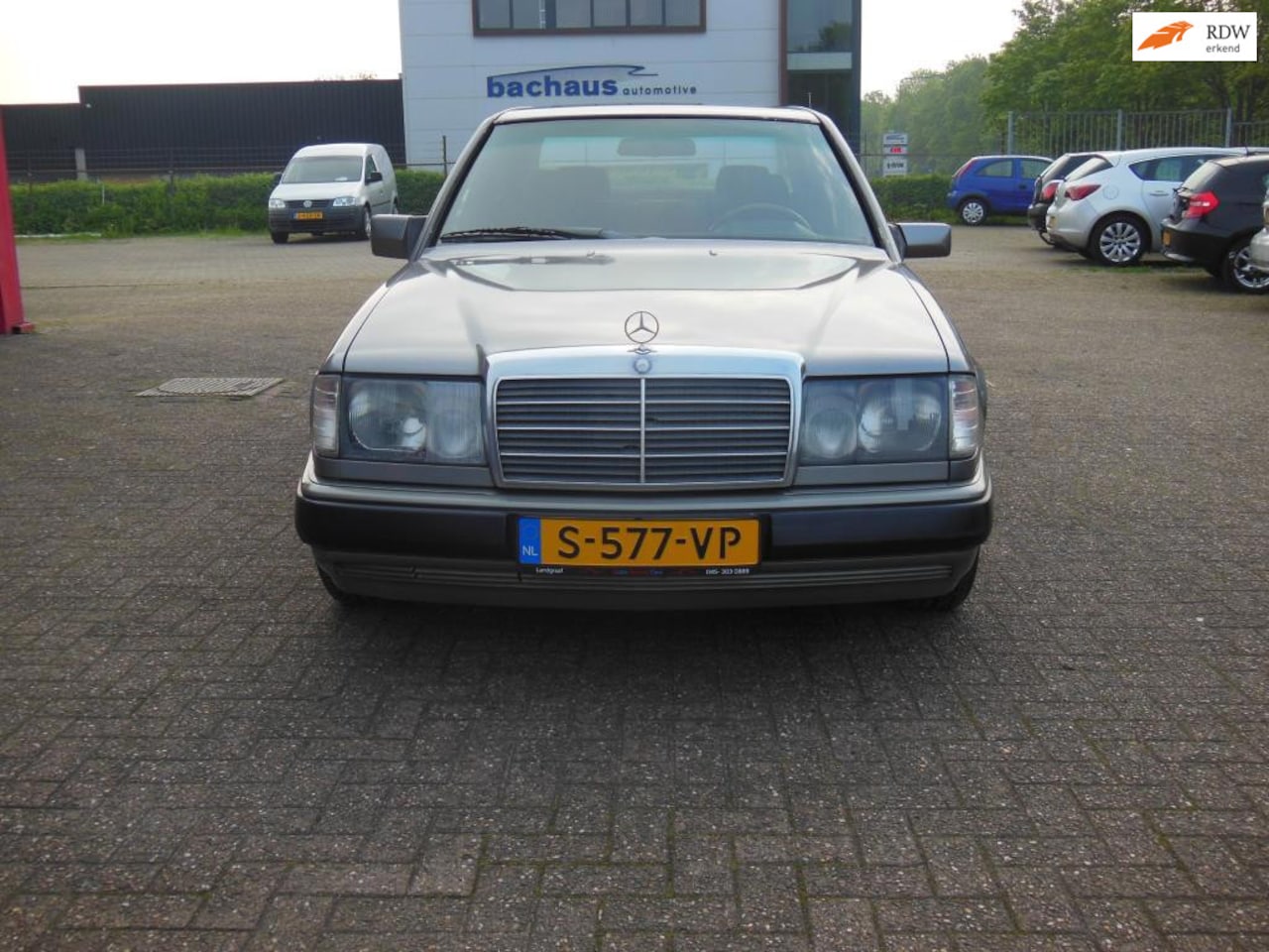 Mercedes-Benz 200-500 (W124) - 300 D Turbo 300 D Turbo - AutoWereld.nl