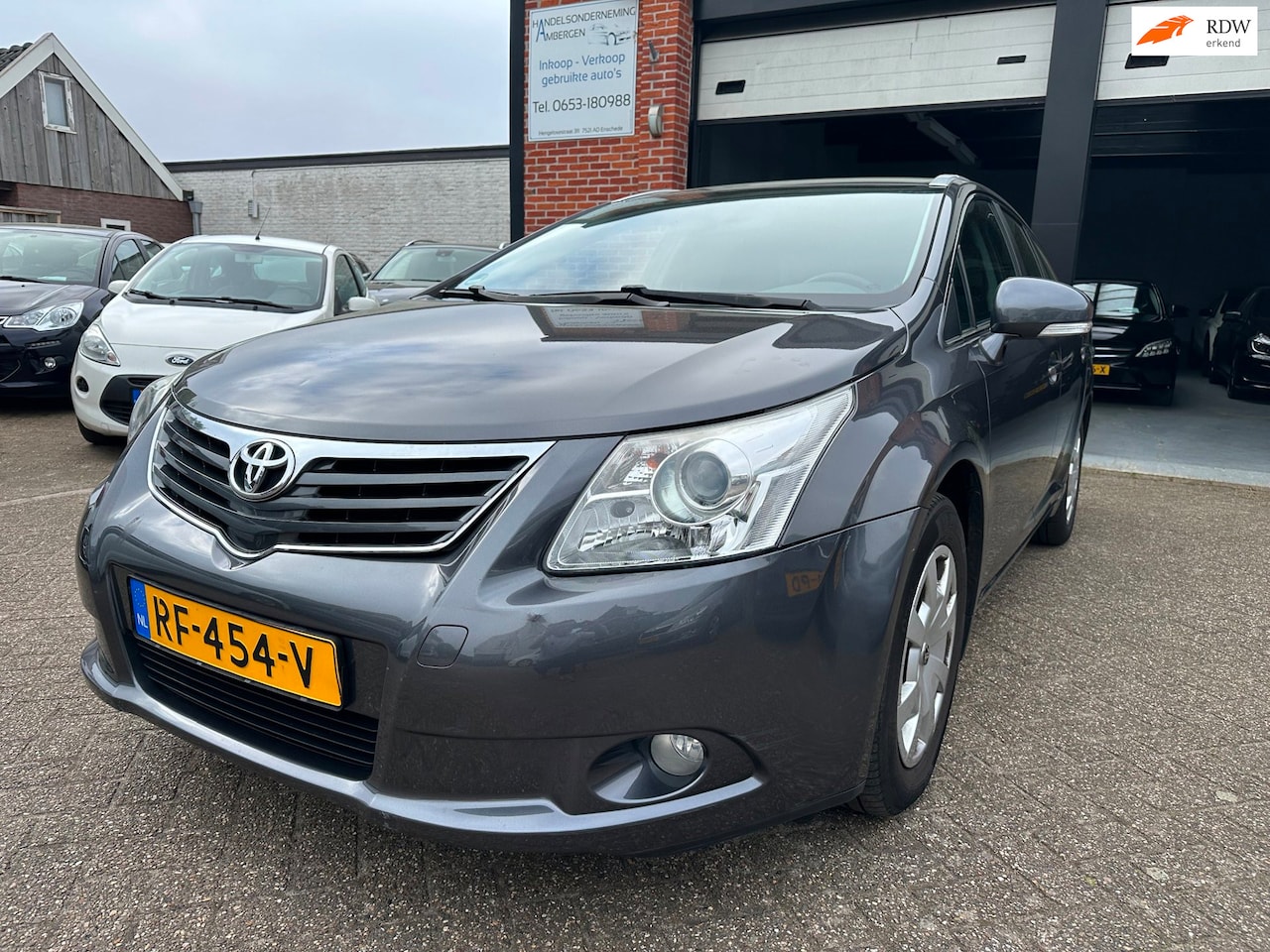 Toyota Avensis Wagon - 1.8 VVTi Dynamic 1.8 VVTi Dynamic - AutoWereld.nl