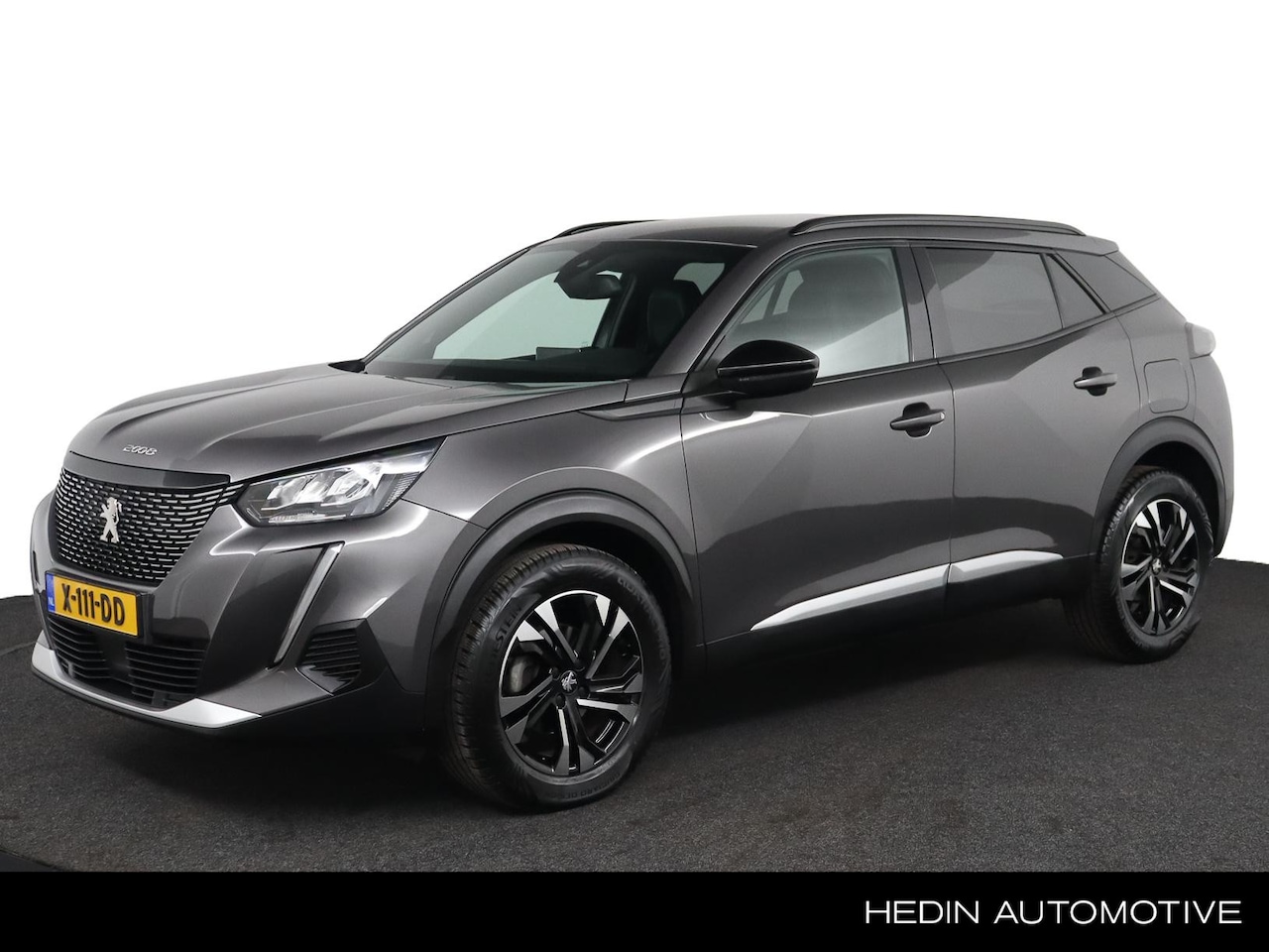 Peugeot 2008 - 1.2 130PK Allure | Navigatie | Climate Controle | Parkeer Camera | Trekhaak | - AutoWereld.nl