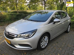 Opel Astra - 1.6 CDTI 120 Jaar Edition