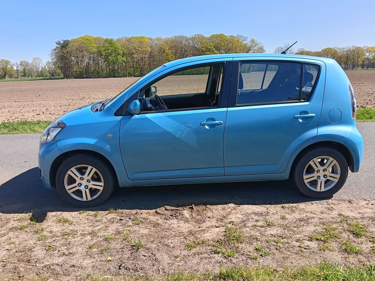 Daihatsu Sirion 2 - 1.3-16V Sport 1.3-16v Sport - AutoWereld.nl
