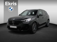 BMW X1 - xDrive25e M Sportpakket | Travel Pack | Stuurwielrand Verwarmd | Achteruitrijcamera | Pano
