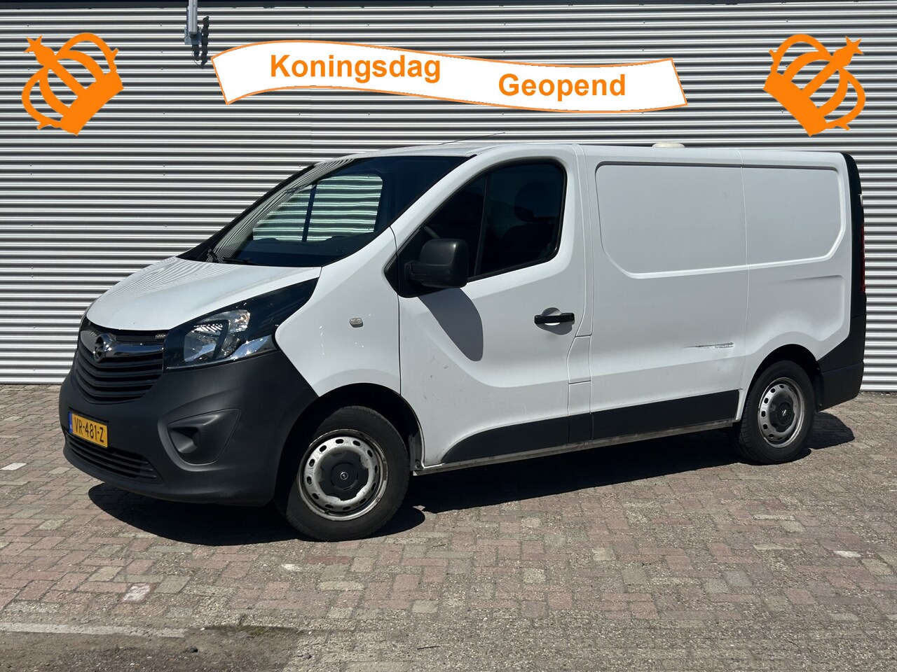 Opel Vivaro - 1.6 CDTI L1H1 Selection | Nieuw Binnen! | Airco | Trekhaak  | Apk 12-11-2026 - AutoWereld.nl