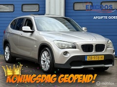 BMW X1 - sDrive18i * Airco * Panoramadak * PDC V+ A