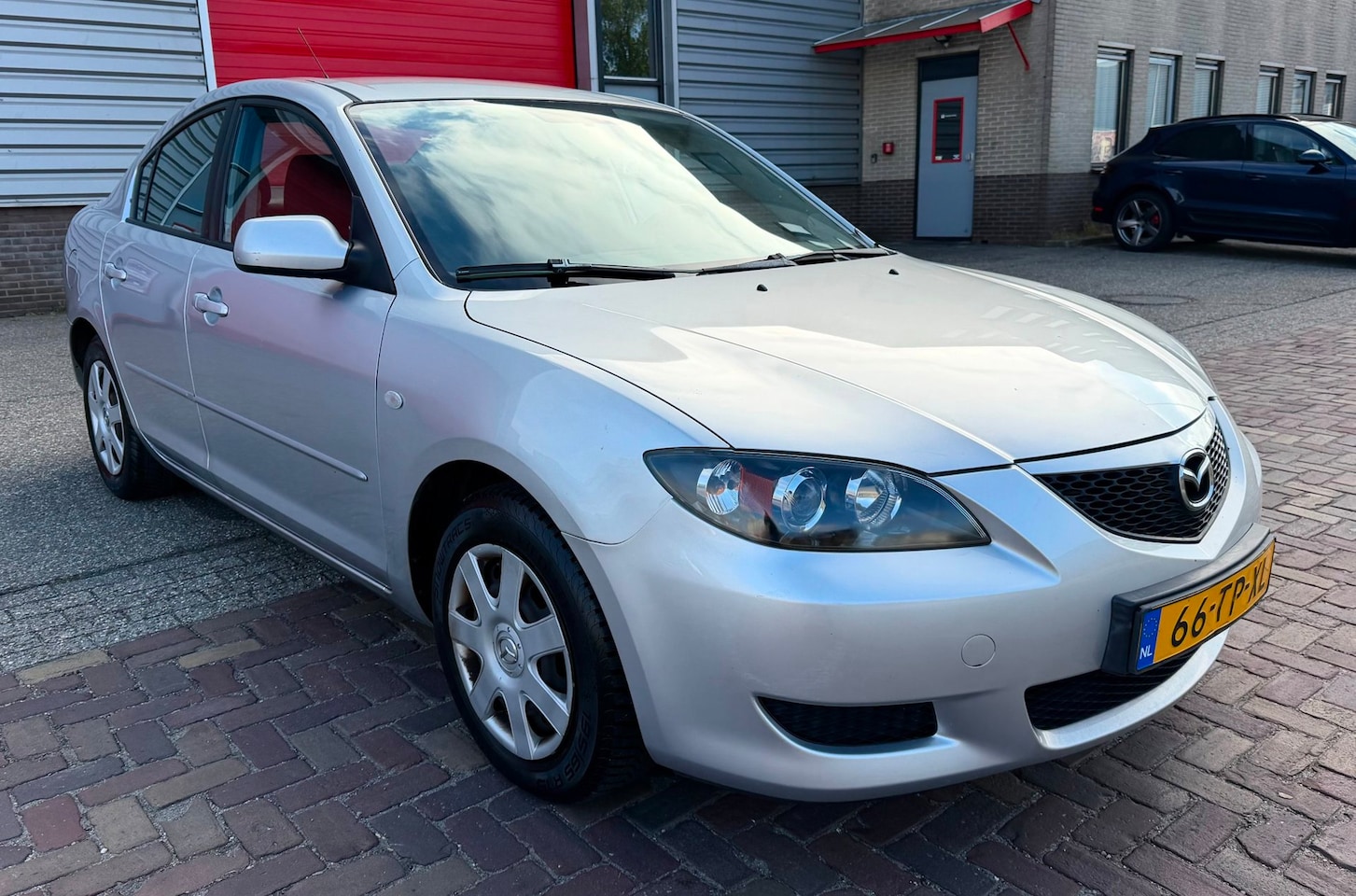 Mazda 3 Sport - 1.6 Touring Sportline/trekhak /Prijs incl 1 jaar APK - AutoWereld.nl