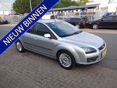 Ford Focus - 1.6-16V Futura