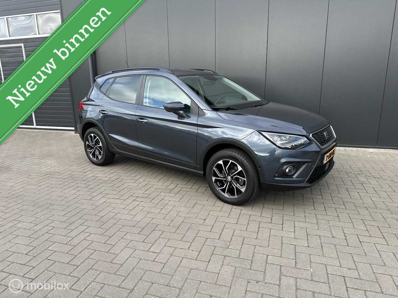 SEAT Arona - 1.0 TSI Style Automaat Carplay Camera Led - AutoWereld.nl