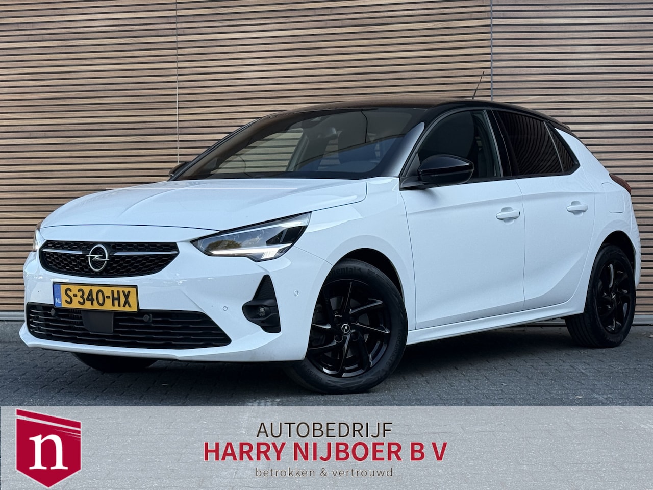 Opel Corsa - 1.2 GS Line Carplay / Cruise / Camera / Sportstoel - AutoWereld.nl