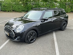 MINI Clubman - 1.5 One Business Edition Apple CarPlay - Zwarte Hemel - Led Lampen - Dab Tuner - 17inch Velg - Wireless