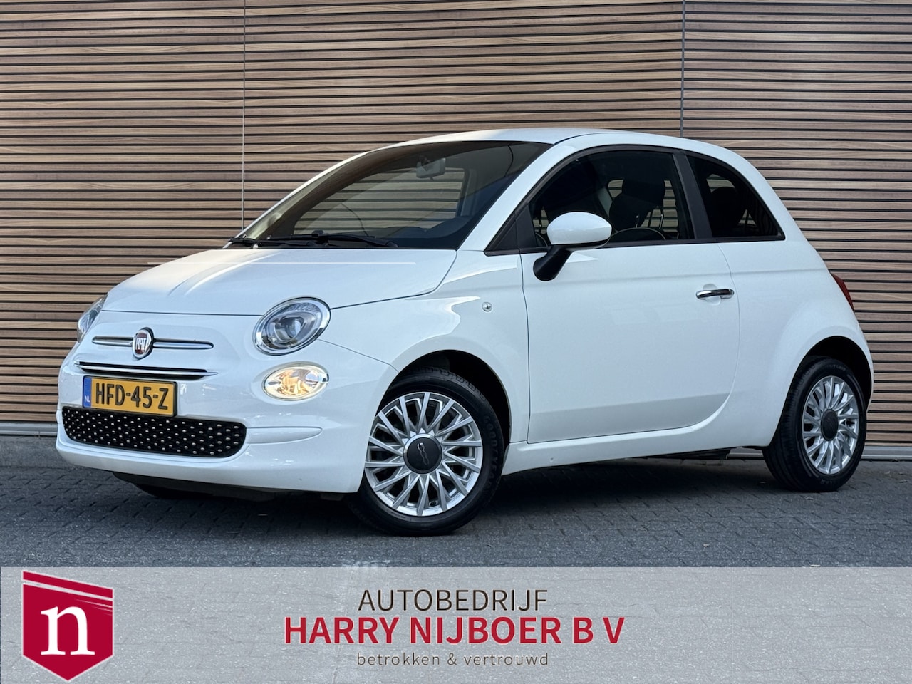 Fiat 500 - 1.2 Lounge Lm Velgen / Telefoon / Airco / Cruise - AutoWereld.nl