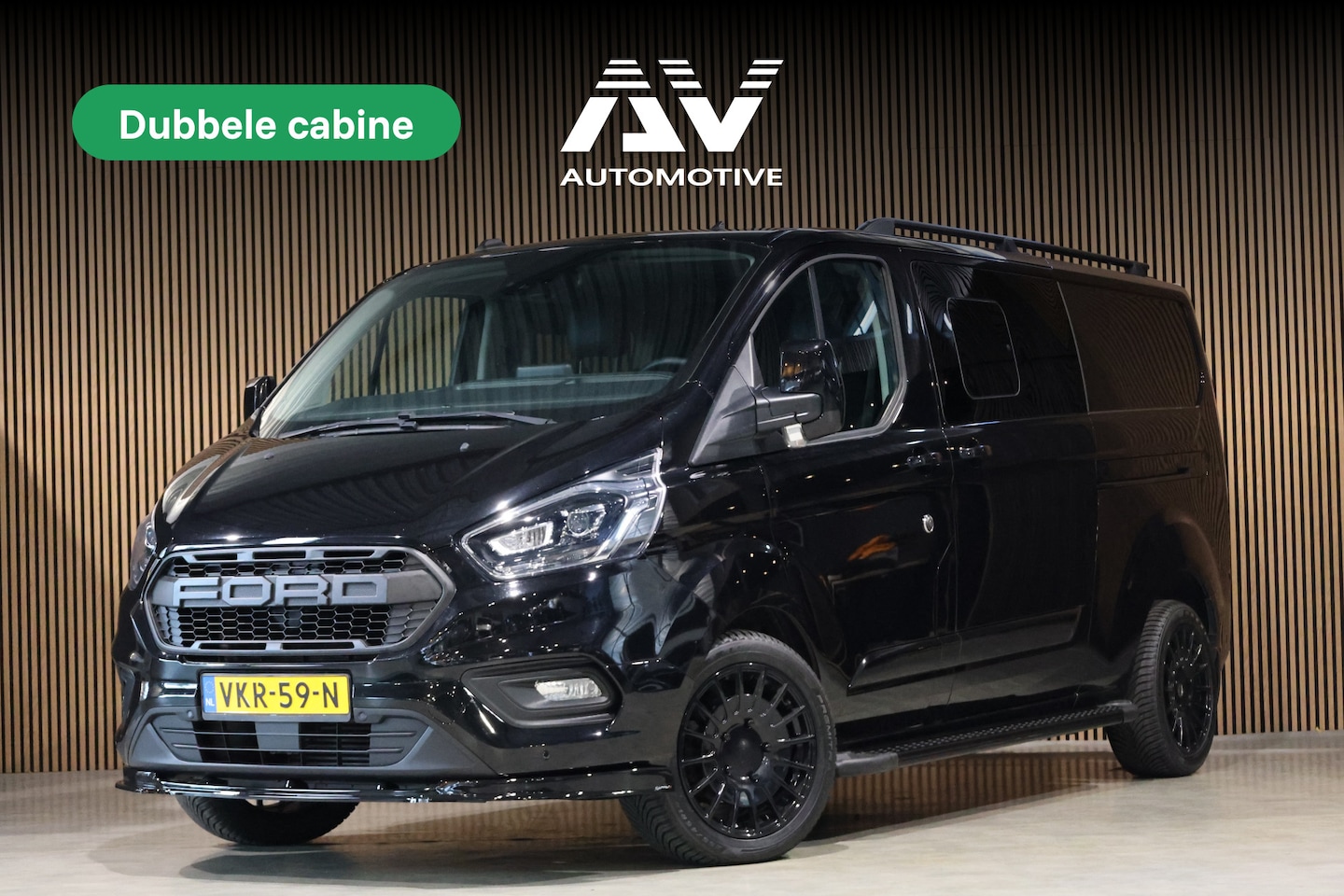 Ford Transit Custom - 320 2.0 TDCI 170 PK L2H1 Limited DC | ACC | Blind Spot | Elek stoelen | CarPlay | Camera | - AutoWereld.nl