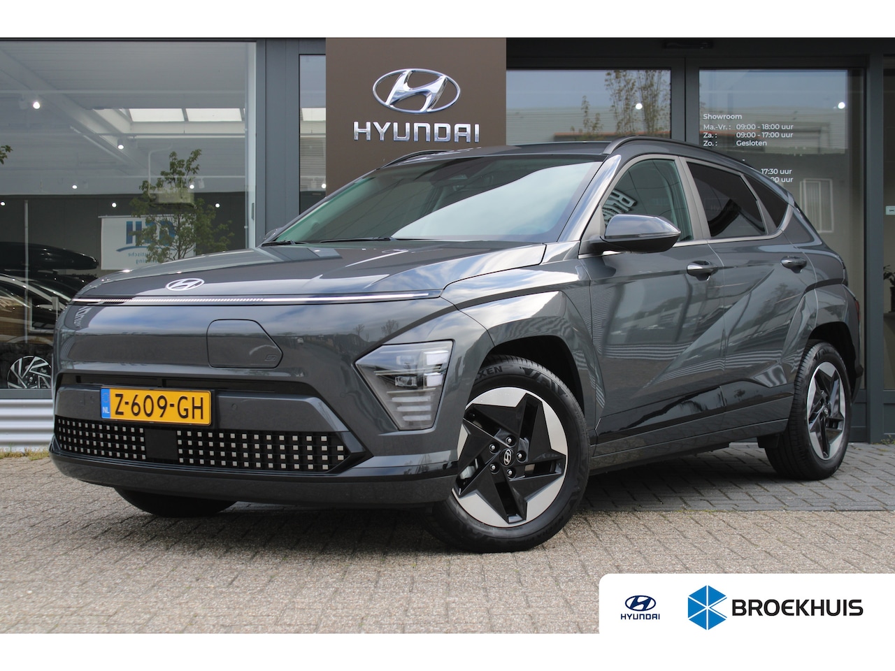 Hyundai Kona Electric - Comfort Smart 65.4 kWh | Achteruitrijcamera | DAB ontvanger | Metaalkleur - AutoWereld.nl
