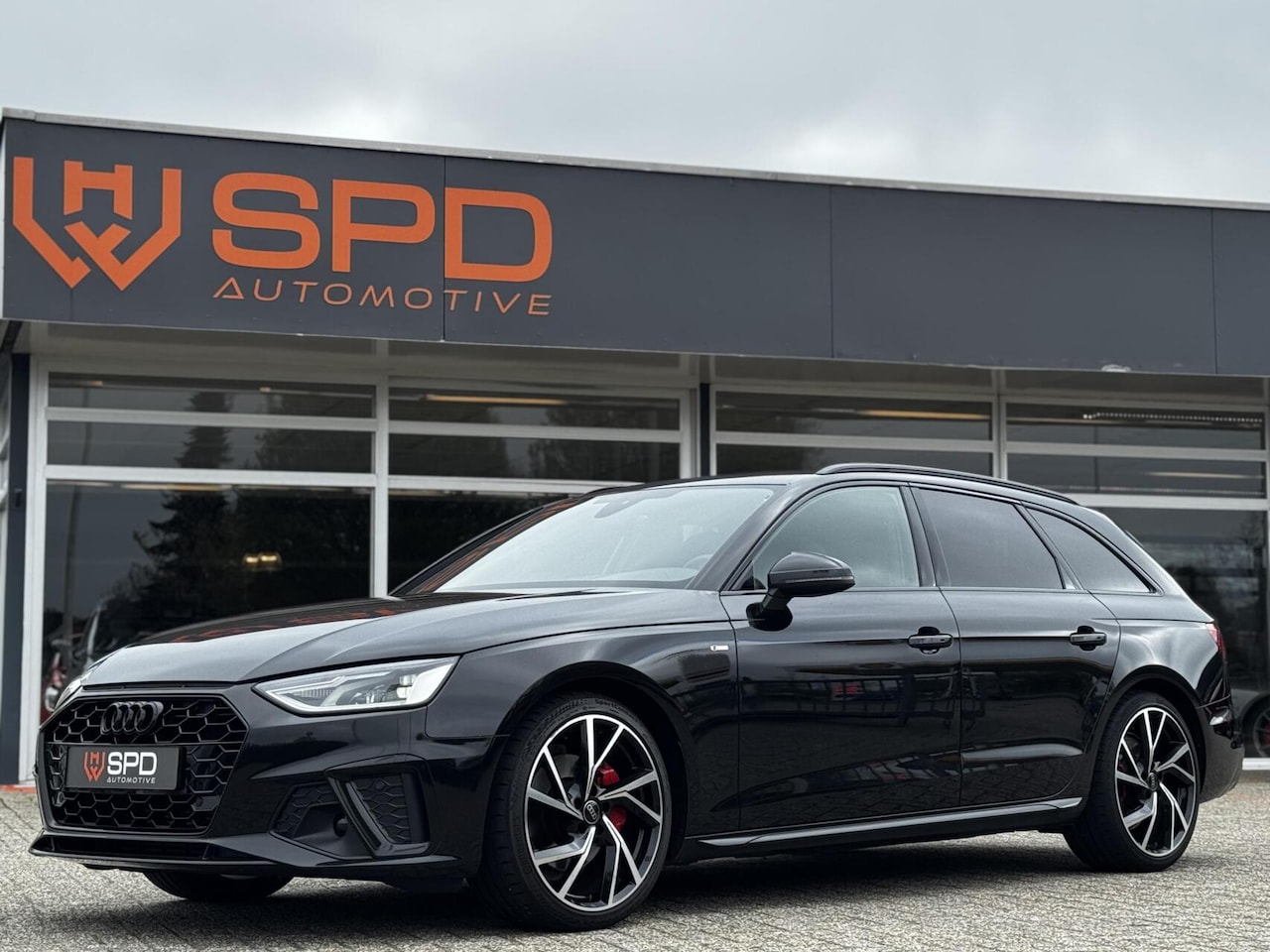 Audi A4 Avant - 40 TFSI S edition|19"|Carplay|3x S-line|LED| - AutoWereld.nl