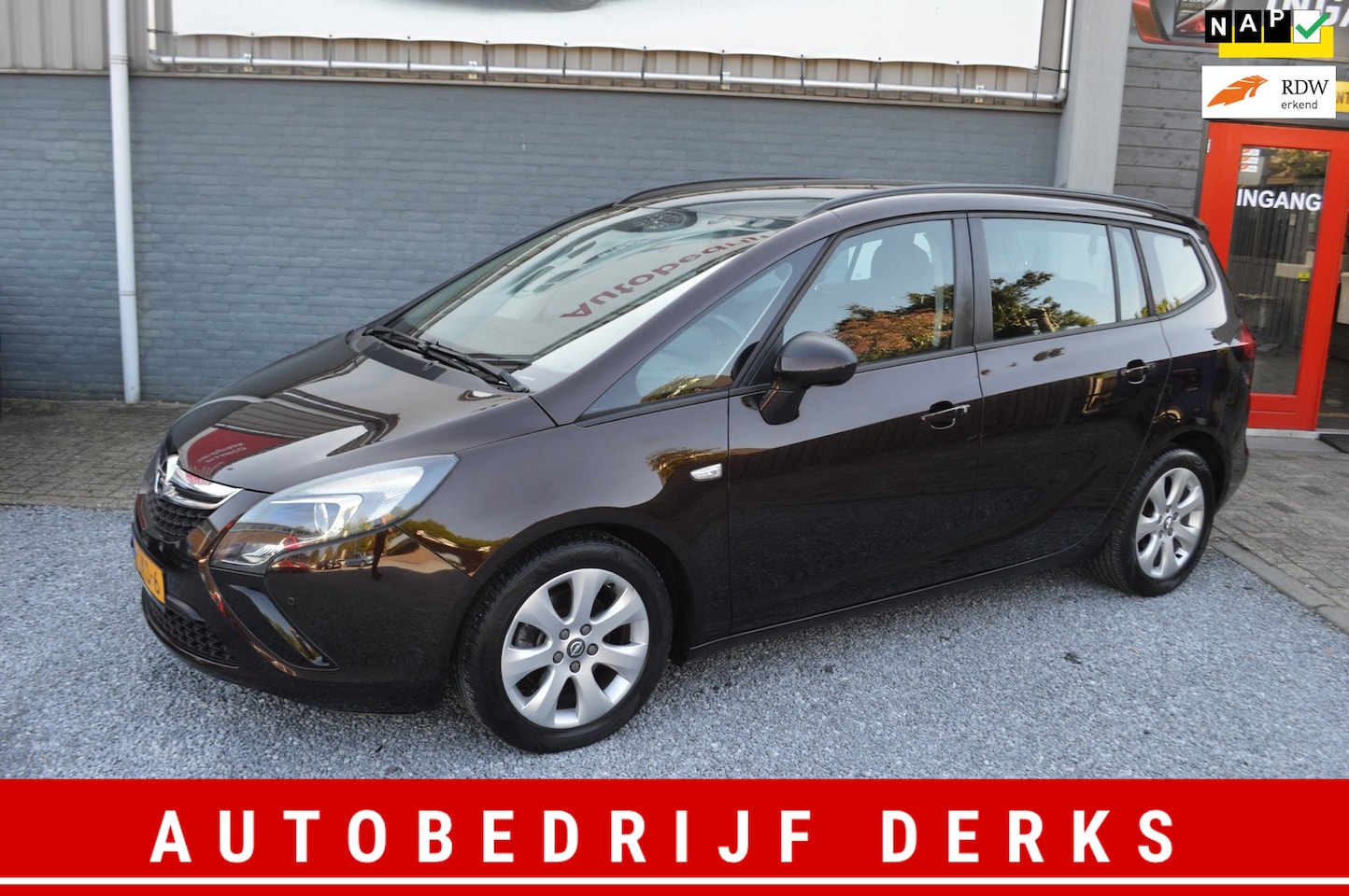 Opel Zafira Tourer - 1.4 Business+ 7p. Airco Navi PDC Nwe Model Bj 2012 5Drs Trekhaak - AutoWereld.nl