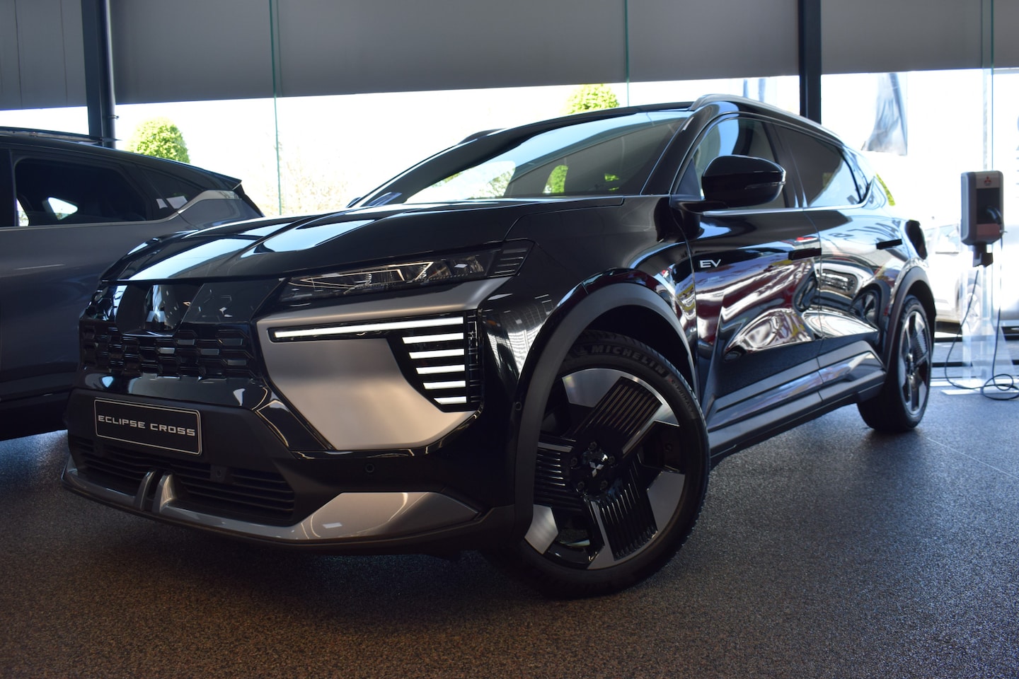 Mitsubishi Eclipse Cross - Intense 87 kWh | Direct Leverbaar | 8 Jaar Mitsubishi Garantie | - AutoWereld.nl