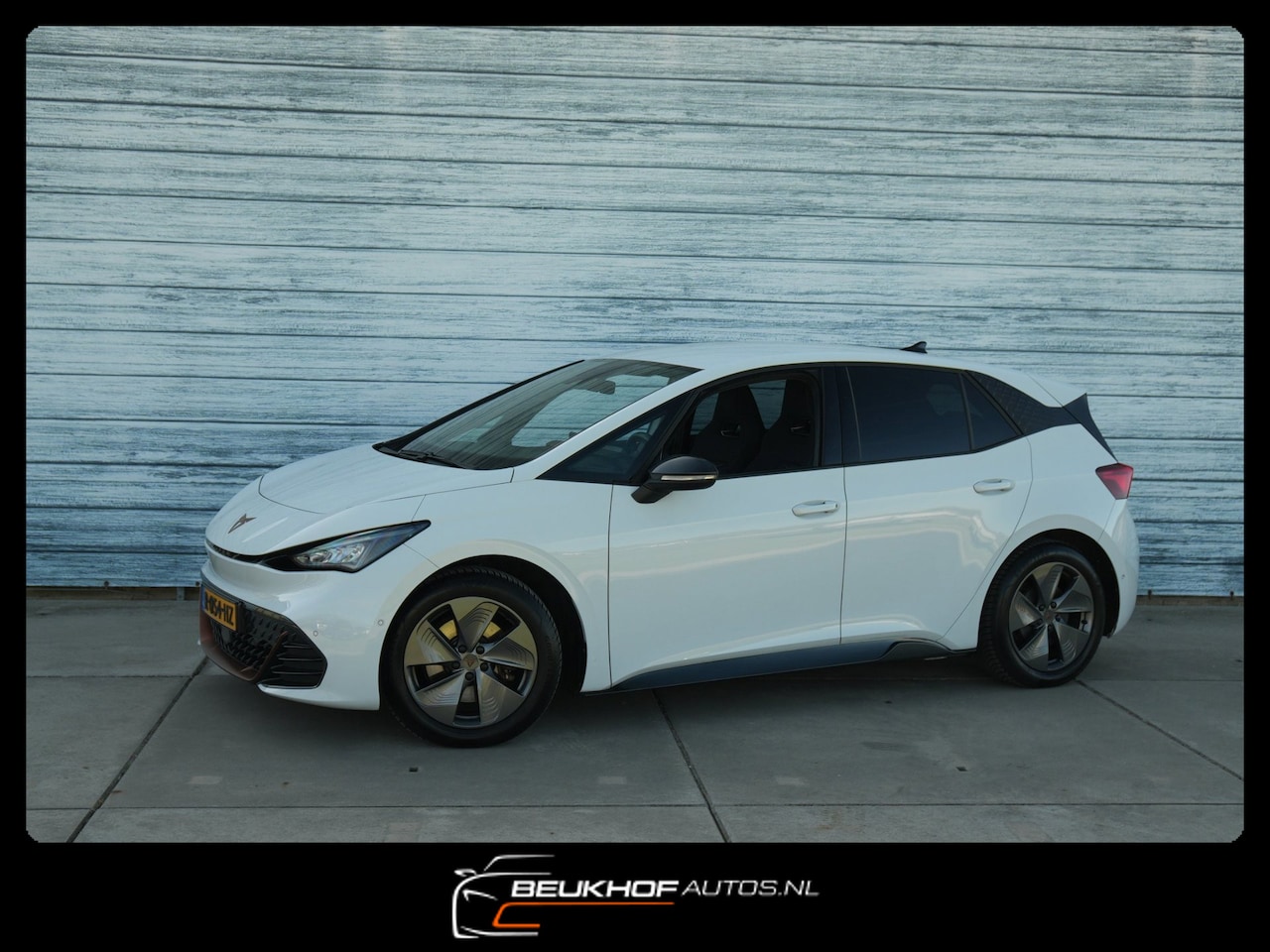 CUPRA Born - Business Plus 62 kWh Carplay Adapt Cruise Soh 94% - AutoWereld.nl