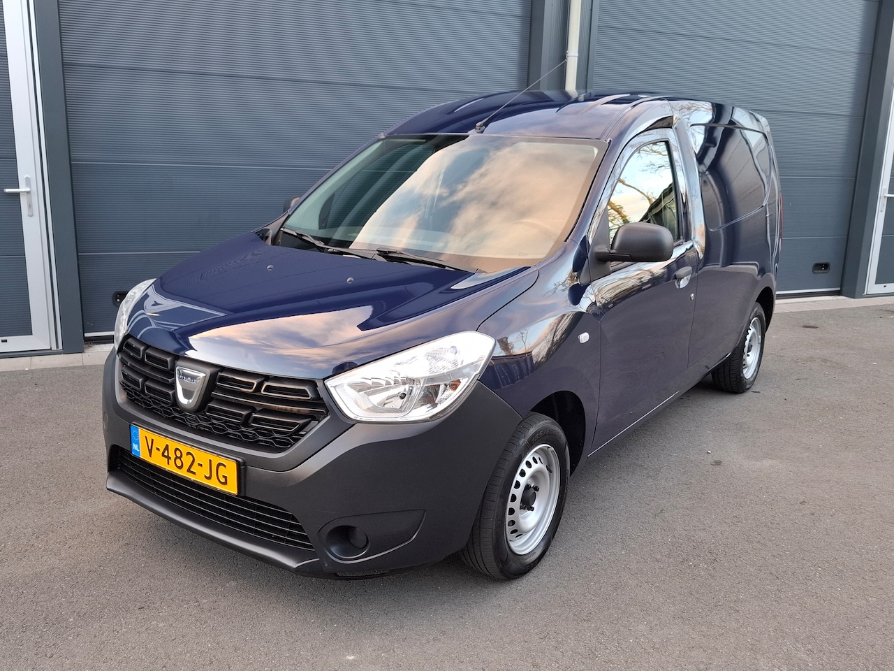 Dacia Dokker - 1.6 MPI 100 Basic - AutoWereld.nl