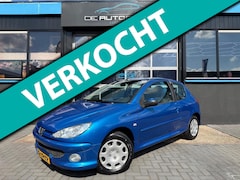Peugeot 206 - 1.4 Forever Airco 2de Eig 124 Dkm Zeer Nette Auto