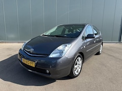Toyota Prius - 1.5 VVT-i Bns Ed. KEYLESS | NAP