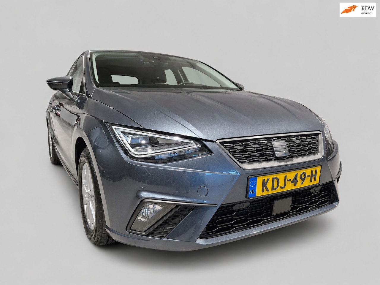 SEAT Ibiza - 1.0 EcoTSI Style - Panoramadak - Digitaal Dashboard - Stoelverw - Adapt Cruise - Beats - C - AutoWereld.nl
