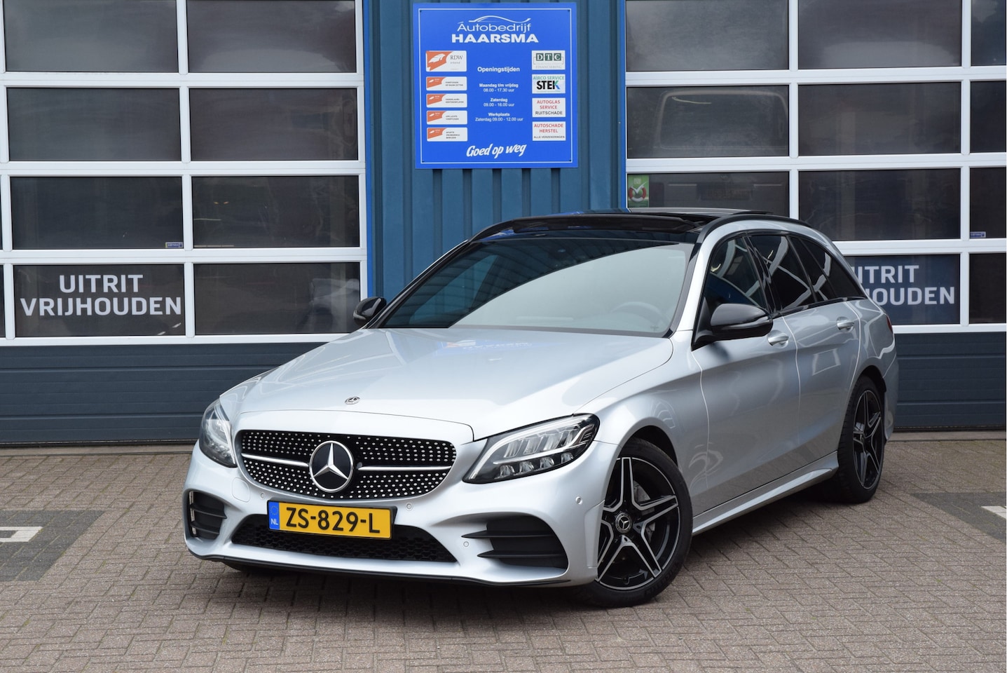 Mercedes-Benz C-klasse Estate - 200 d Business Solution AMG Panoramadak Night-pakket - AutoWereld.nl
