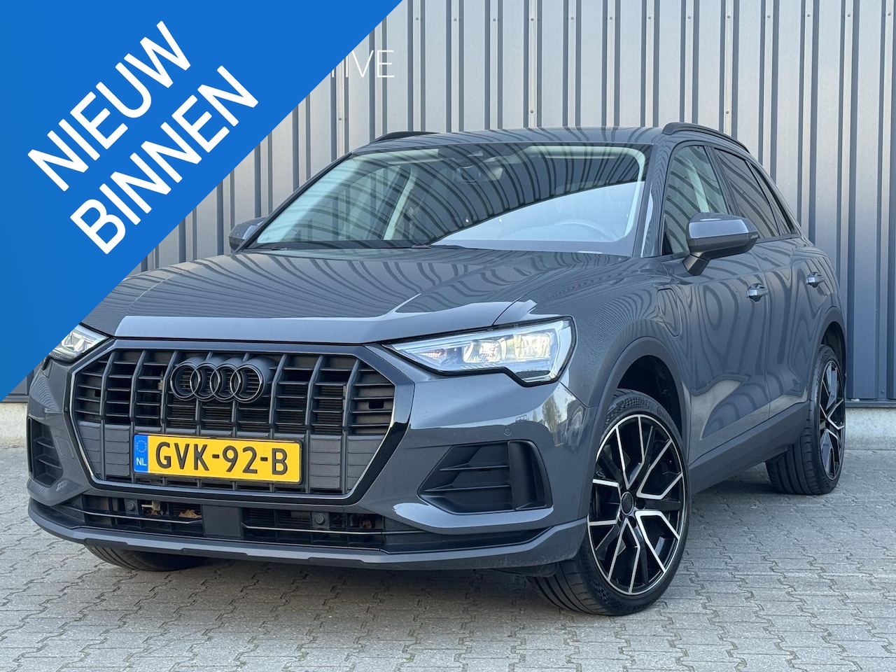 Audi Q3 - 45 TFSI e S edition Pano 19 inch el trekhaak - AutoWereld.nl